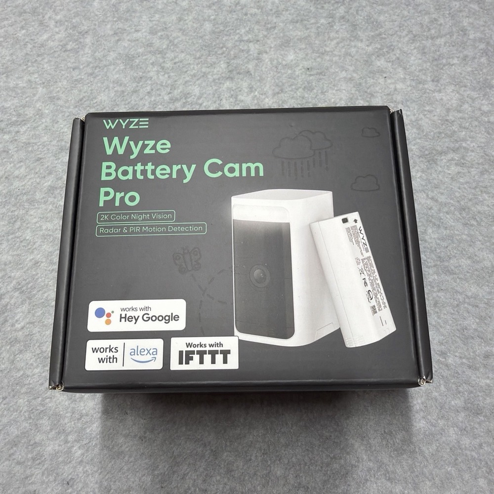 Wyze Battery Cam Pro 2k HDR Wireless Outdoor/Indoor Security Camera White